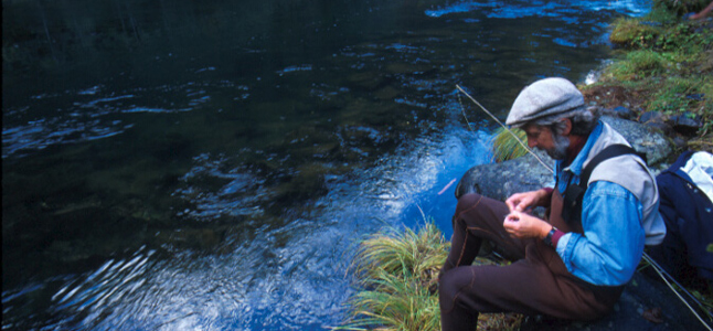 Dr. Terry Roelofs ties up in the flywater.
